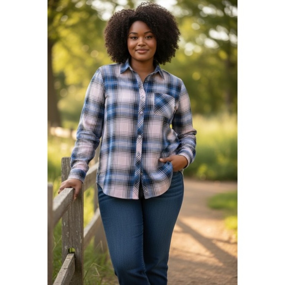 Eddie Bauer Classic Fit Plaid Flannel Button Up Shirt Womens Medium Gorpcore‎